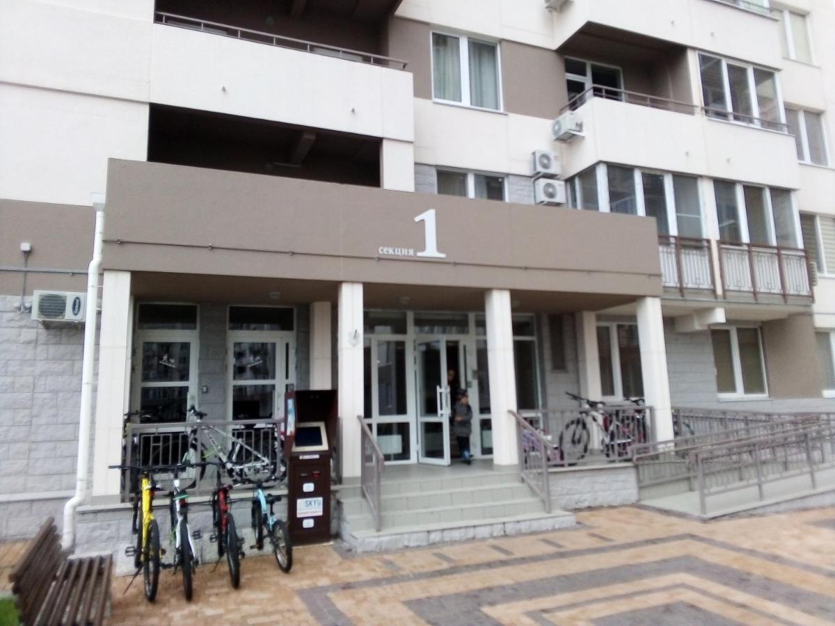 Квартира В Альтаире 2/Apartment For Rent In A Residential Complex Altair 2 오데사 외부 사진